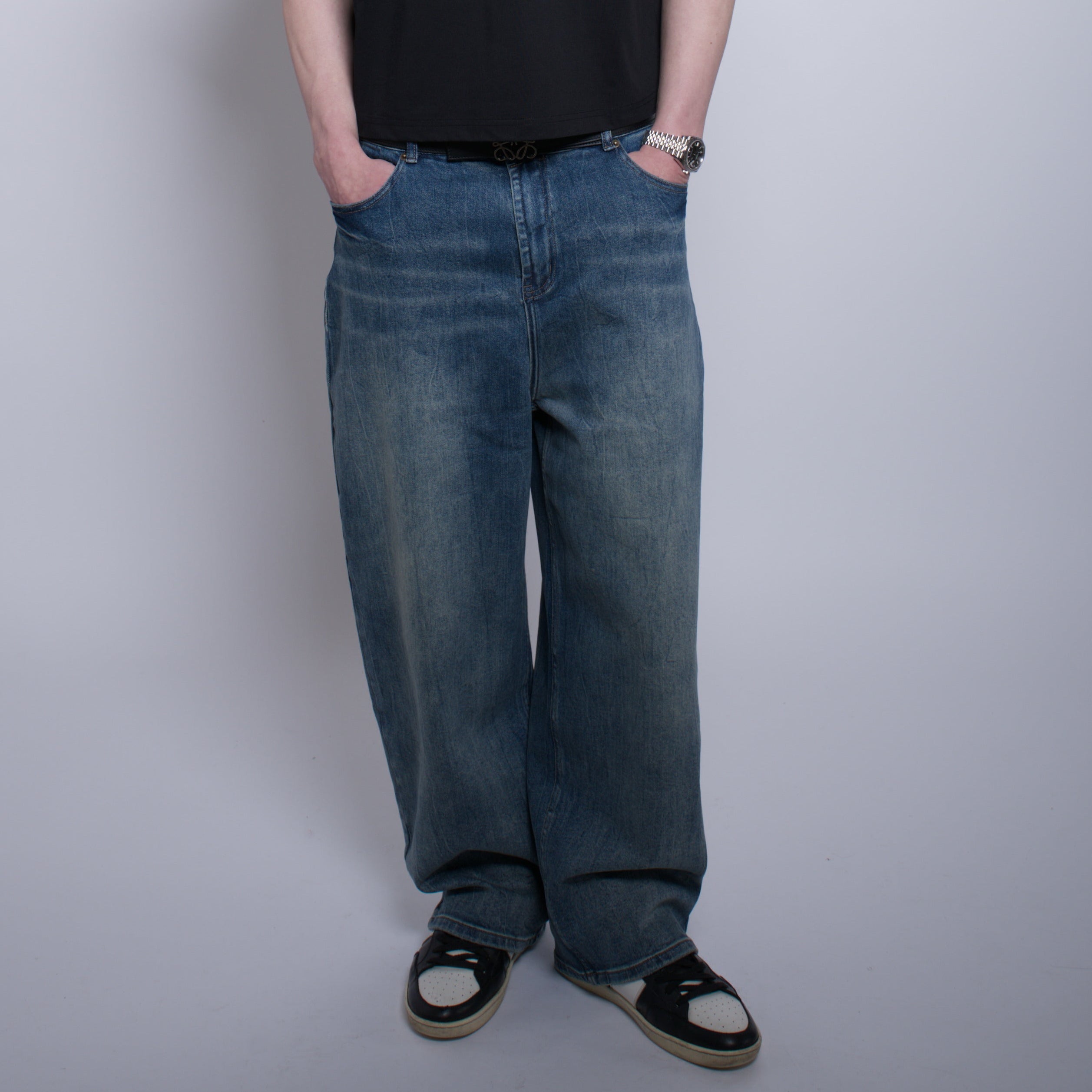 Baggy Straight-Leg Jeans