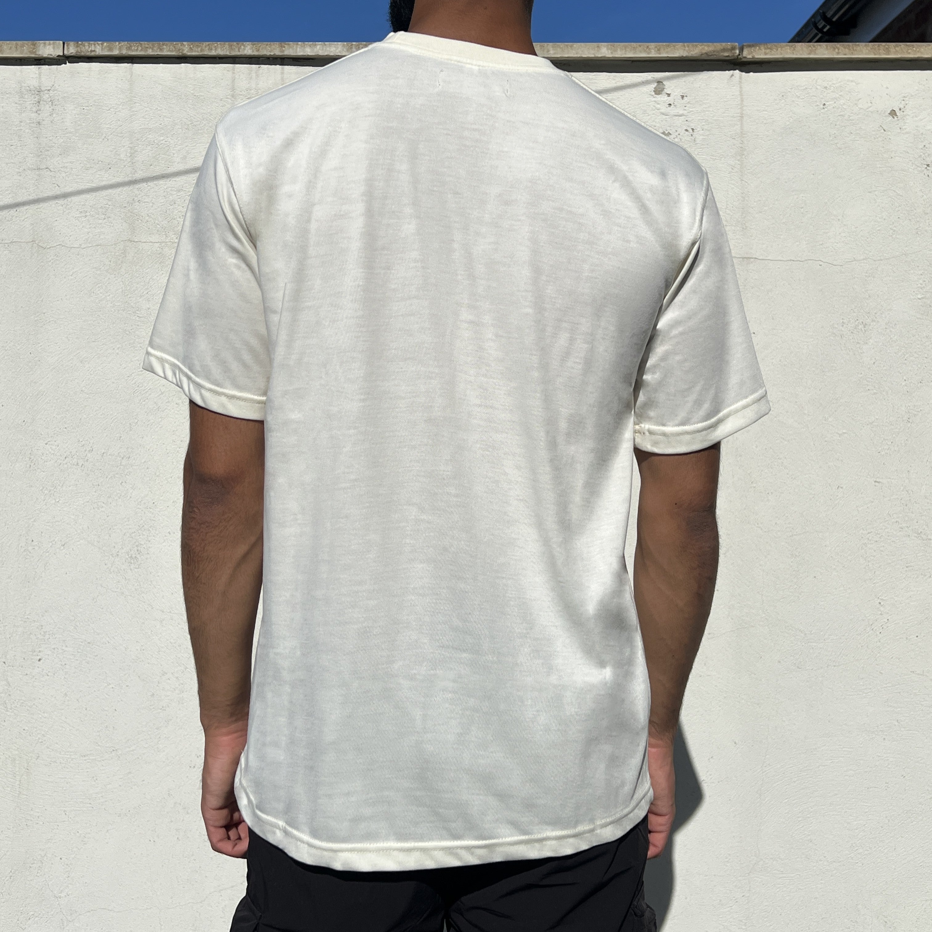 Aura Tee