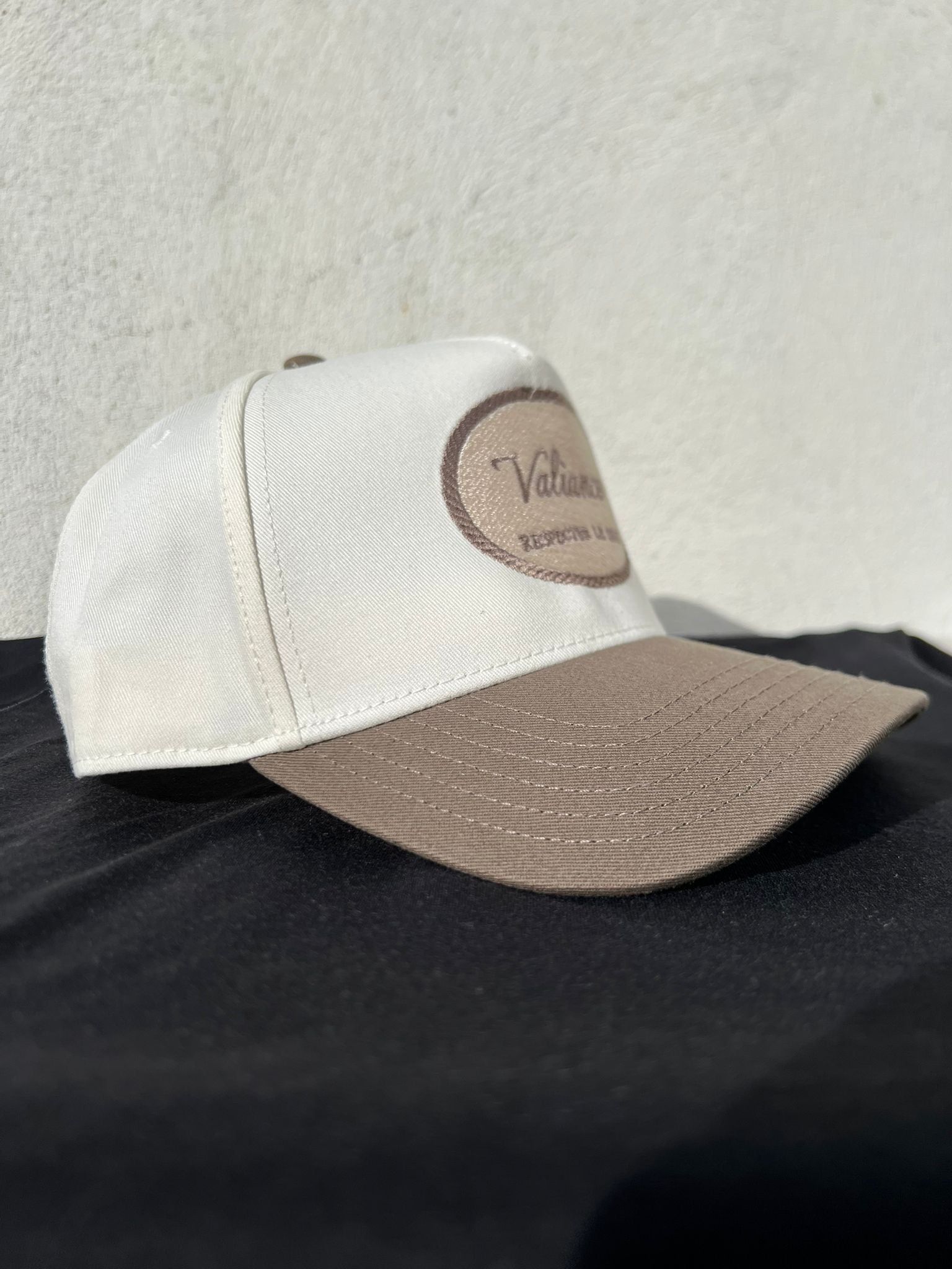Champagne Cap