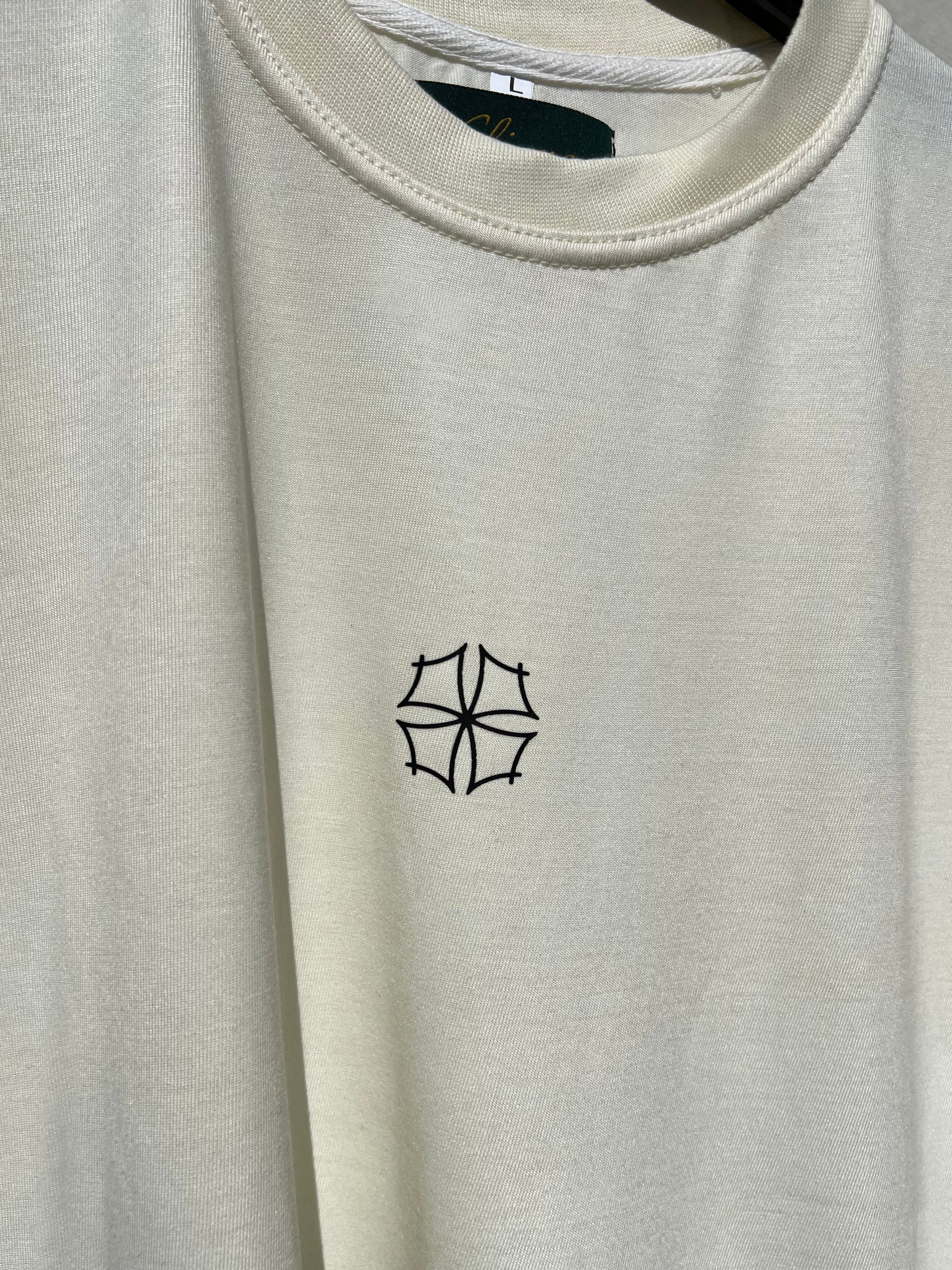 Aura Tee